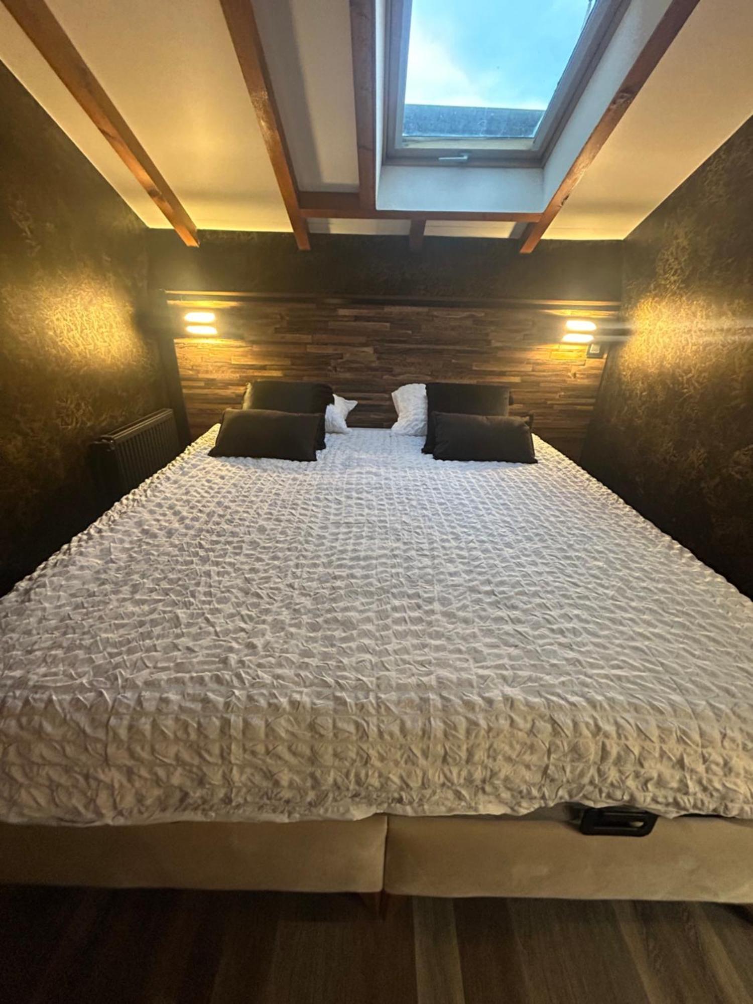 Appart Hotel Le 8 La Suite - Parking Gratuit - Mâcon Exteriér fotografie